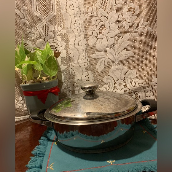 ✨⚡️💥 2 Piece AMC Double Handle AMC pot #8023 Stainless Steel Sauce Pans W/t Lid - Picture 1 of 10